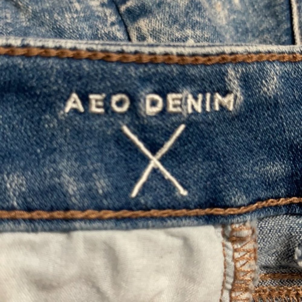 American Eagle Super Stretch Hi-Rise Shortie - Picture 8 of 10